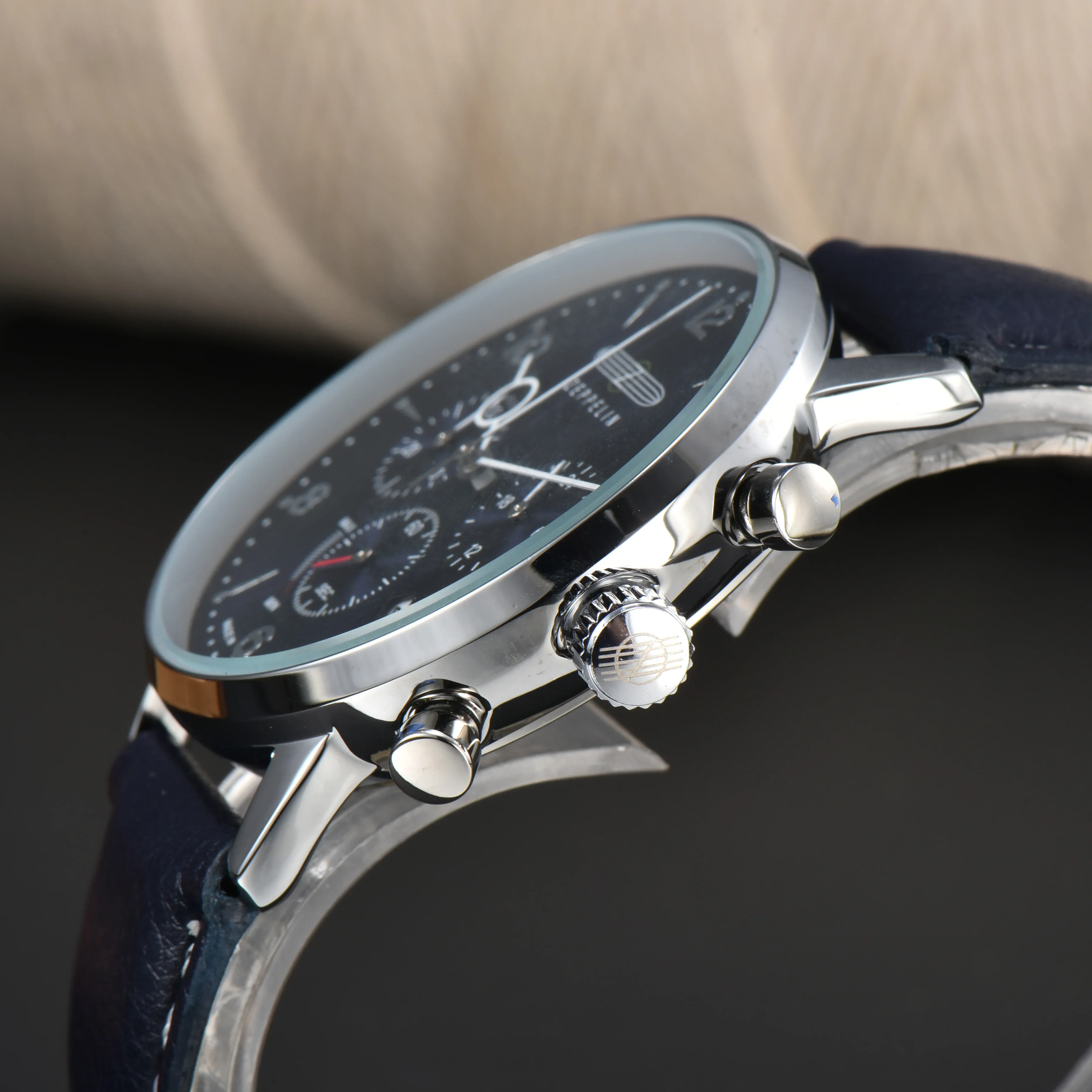 Orologio al quarzo classico ZE - Luxury Watch Collection recensione e prezzo